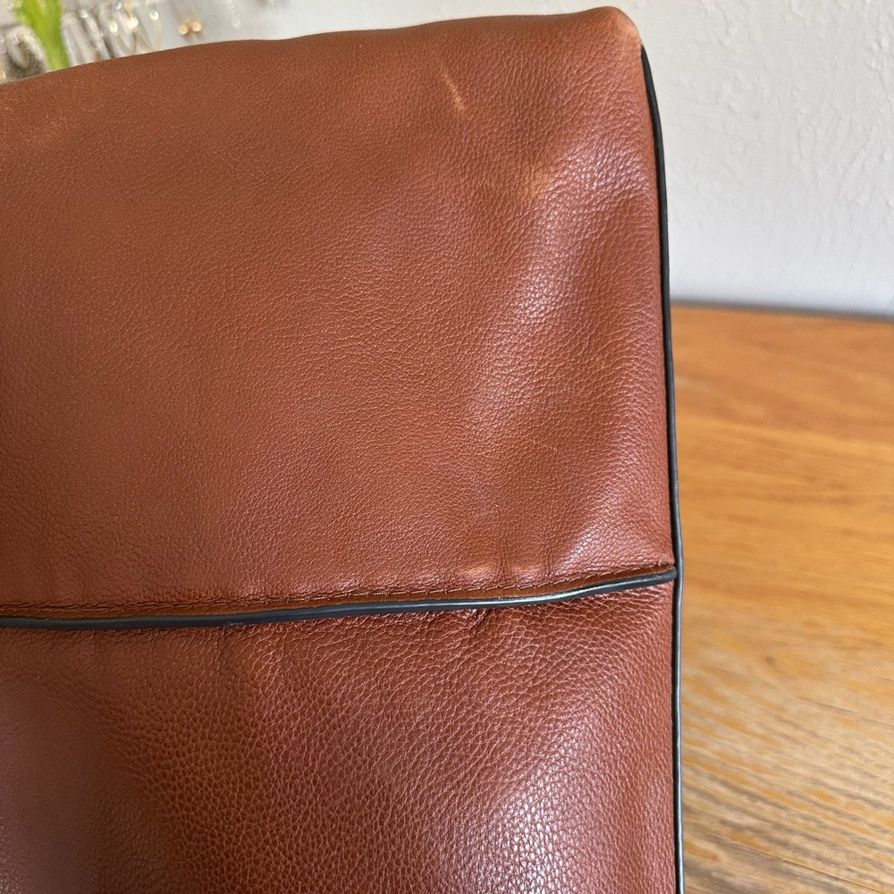 Fossil Lane Satchel - Elegant Brown Leather Handbag - Picture 5 of 6